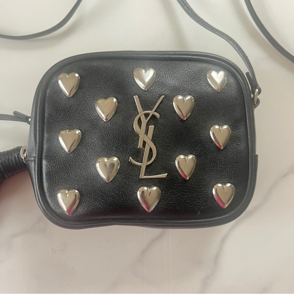 YSL 100% AUTHENTIC BLACK LEATHER HEART STUDDED HANDBAG - Picture 2 of 8